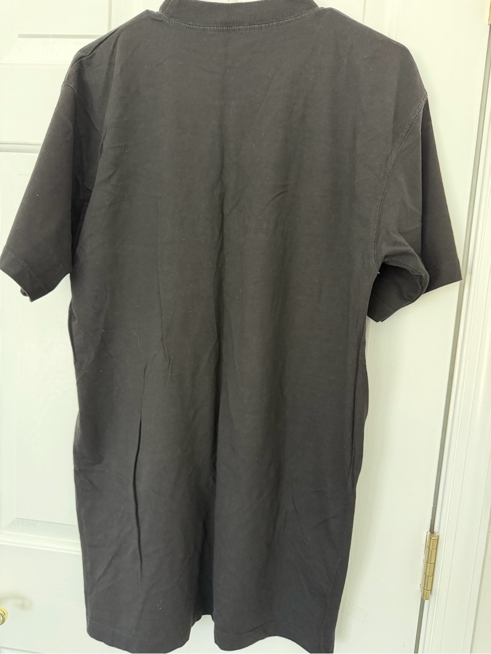 Bermuda gold lettering on black s/s Tshirt. L. No tag. $15